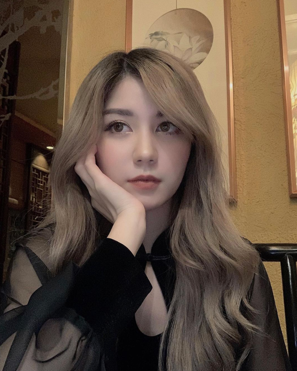 An Japan tên thật là Lê Ngọc Hoài An, là người sở hữu nét đẹp cực Tây và nổi trội hơn cả trong số 3 người. Với nhan sắc xinh đẹp của mình, cô nàng hiện tại đang làm mẫu ảnh, thường xuyên chụp lookbook cho các thương hiệu thời trang.