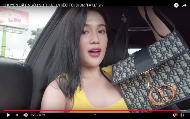 Mới đây, hot girl Sĩ Thanh đích thân mang chiếc túi Dior 30 Montaigne ra store chính hãng để kiểm chứng độ thật/giả.