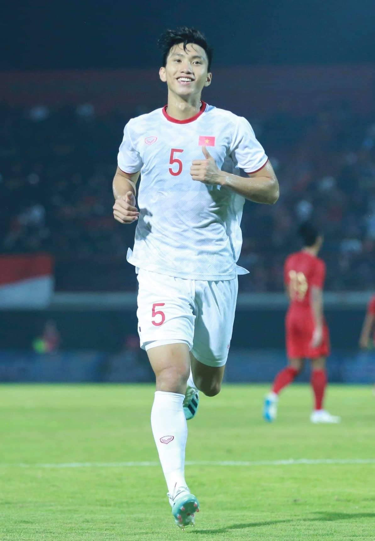 Doan Van Hau chia se soc truoc tran chung ket SEA Games cua U22 Viet Nam-Hinh-2