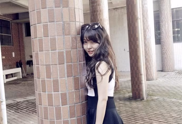 Bên cạnh đó là những bài hát tiếng Anh nổi tiếng để tăng thêm không khí cho giờ học.