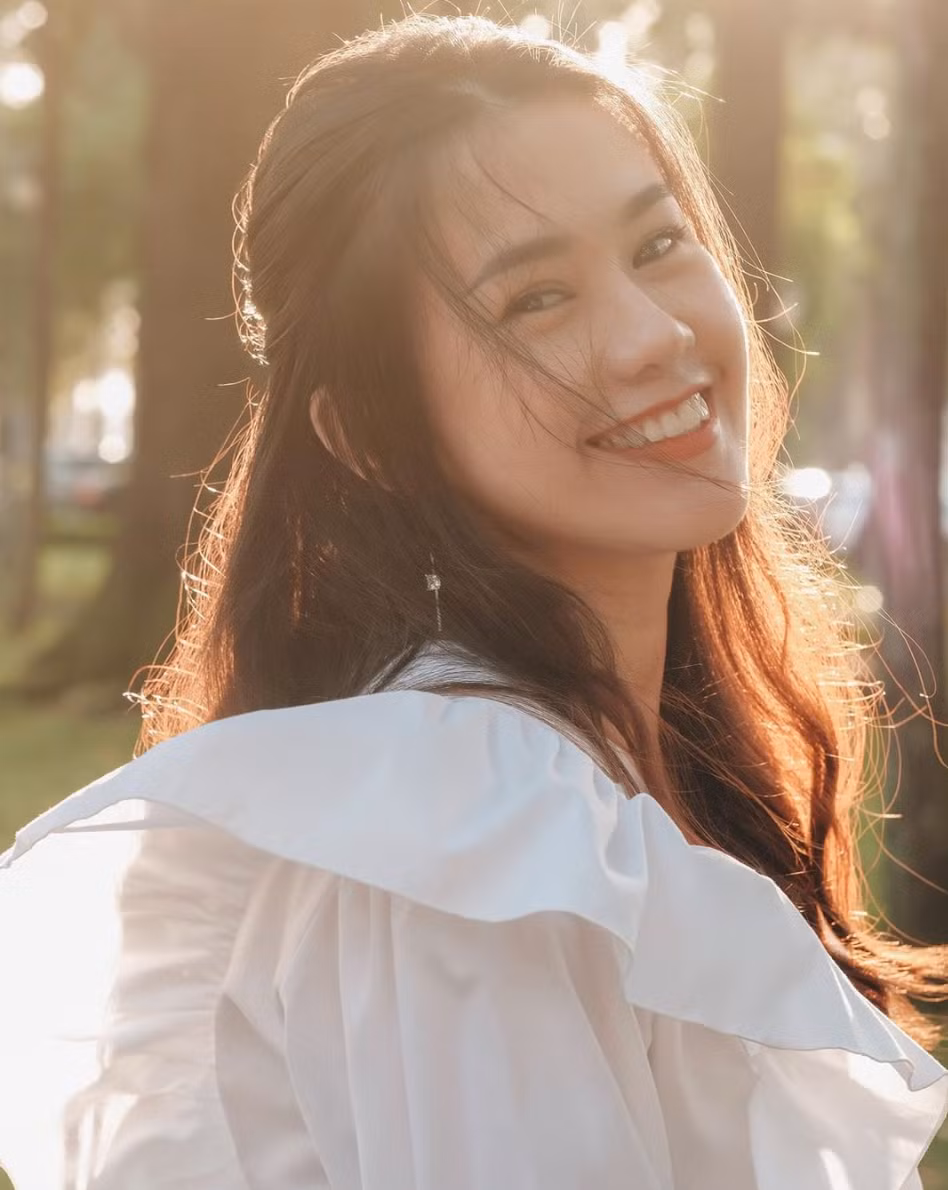 "Từ trước đến giờ, Thảo chưa yêu ai giàu hơn mình" - Ngọc Thảo cho biết sau khi chia tay thiếu gia. Hiện tại, cô nàng vẫn đang độc thân.