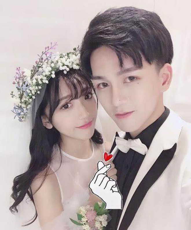 Nhắc đến những couple đình đám MXH Tik Tok là không thể thiếu chuyện tình của La Tây và bạn gái Lâm Giới Thập Anh. Cặp đôi đang đồng sở hữu xấp xỉ 10 triệu lượt follow trên mỗi trang cá nhân.