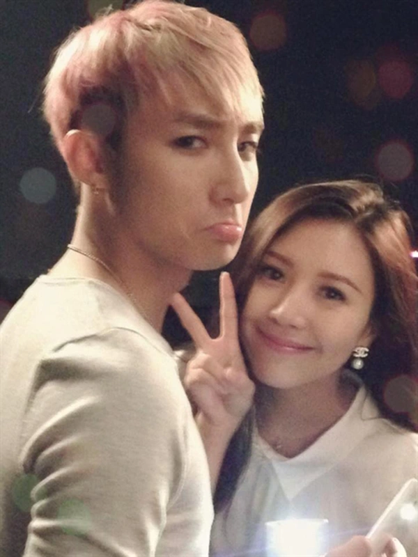 Hình ảnh thân thiết của cả 2 khiến nhiều người lúc đó gọi cô là "bạn gái tin đồn" của Sơn Tùng.