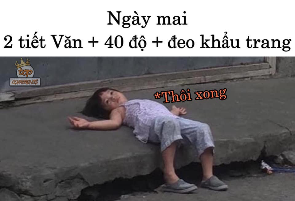 Học sinh chính là đối tượng khốn khổ nhất mùa này vì vừa phải học xuyên hè do "nghỉ Tết" quá lâu, lớp học oi bức lại còn đeo khẩu trang để tránh dịch bệnh. Mời quý độc giả xem thêm clip: Dự báo thời tiết 06/05/2020 | Nắng nóng gay gắt, nhiều nơi trên 38 độ - Nguồn: Youtube