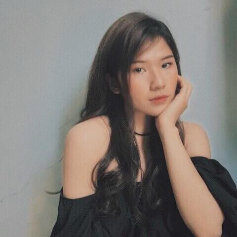 Dù rất nhớ nhà nhưng Cẩm Lành cố gắng vượt qua, cố gắng luyện tập trên tuyển quốc gia để có tương lai tốt đẹp còn giúp đỡ cha mẹ bớt khổ.