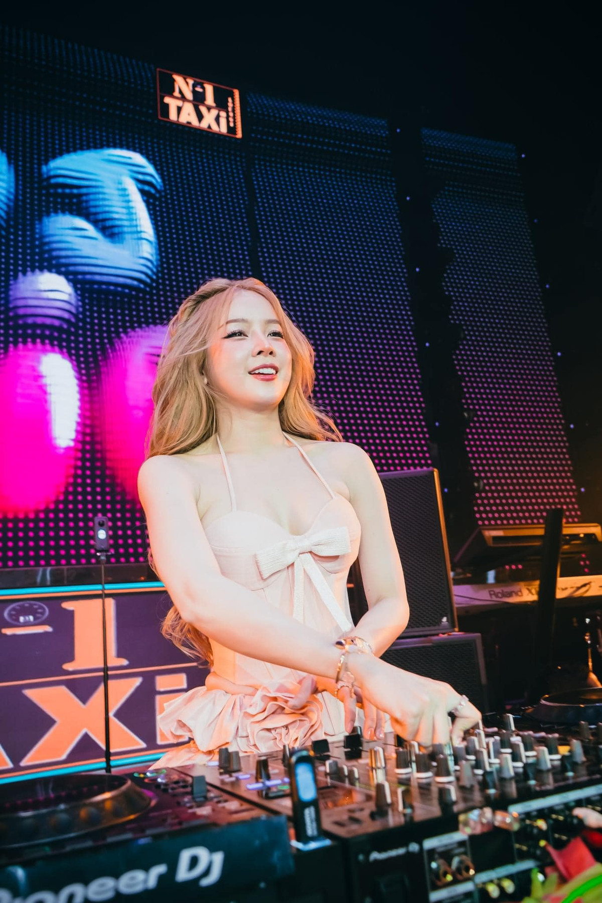 Sau chương trình, Mie ngày càng nổi tiếng với biệt danh "búp bê DJ". Ở tuổi 28, cô đang là một trong những DJ đắt show, có thu nhập tốt trong giới.