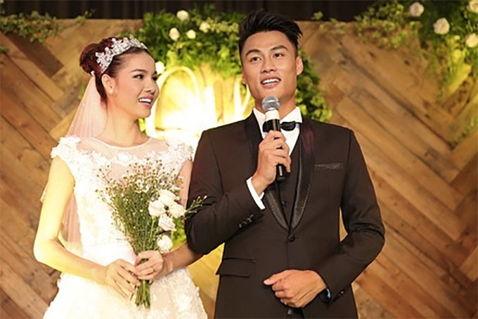 Kỳ Hân và Mạc Hồng Quân có với nhau một cậu con trai 4 tuổi tên Xuân Phúc, thường gọi là bé Tỏi. Hiện quý tử nhà tiền vệ Than Quảng Ninh sống với ông bà nội tại CH Czech.