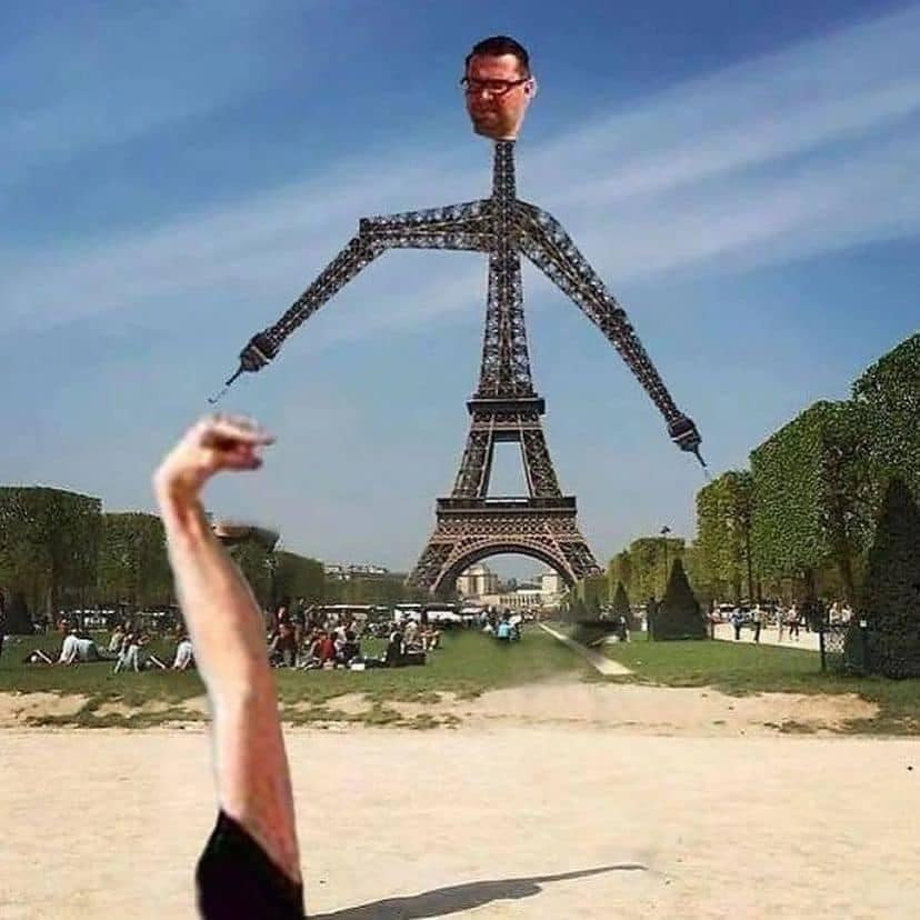 Không biết chính chủ cảm thấy thế nào khi nhìn vào những tấm ảnh này...