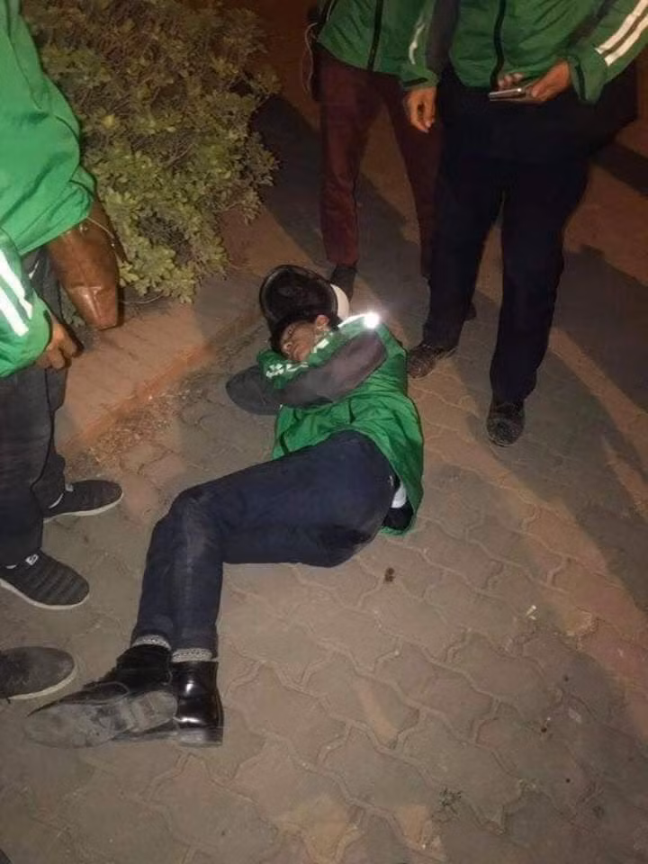 Giao hang het cong suat, shipper nam guc ben duong vi kiet suc