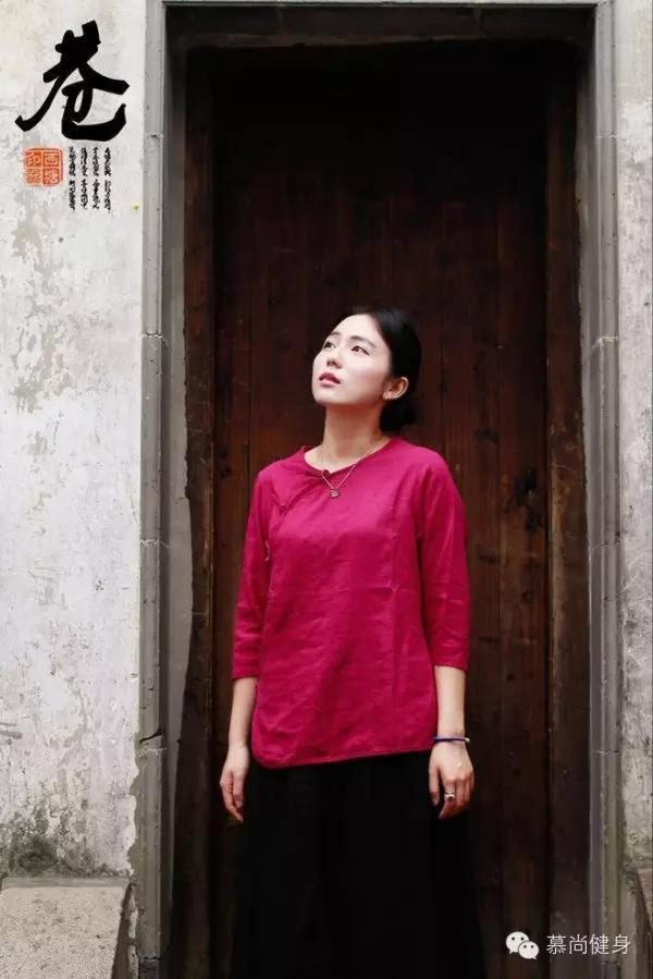 Sau bao nỗ lực giảm cân, cuối cùng Tiểu Lạc đã giảm được 32kg. Cô nàng bắt đầu chăm sóc bản thân, để ý đến cách ăn mặc. Sau 4 năm đại học, cô nàng "vịt trời" năm nào đã hoá thành "thiên nga" mà không cần đến bất kỳ phép màu nào.