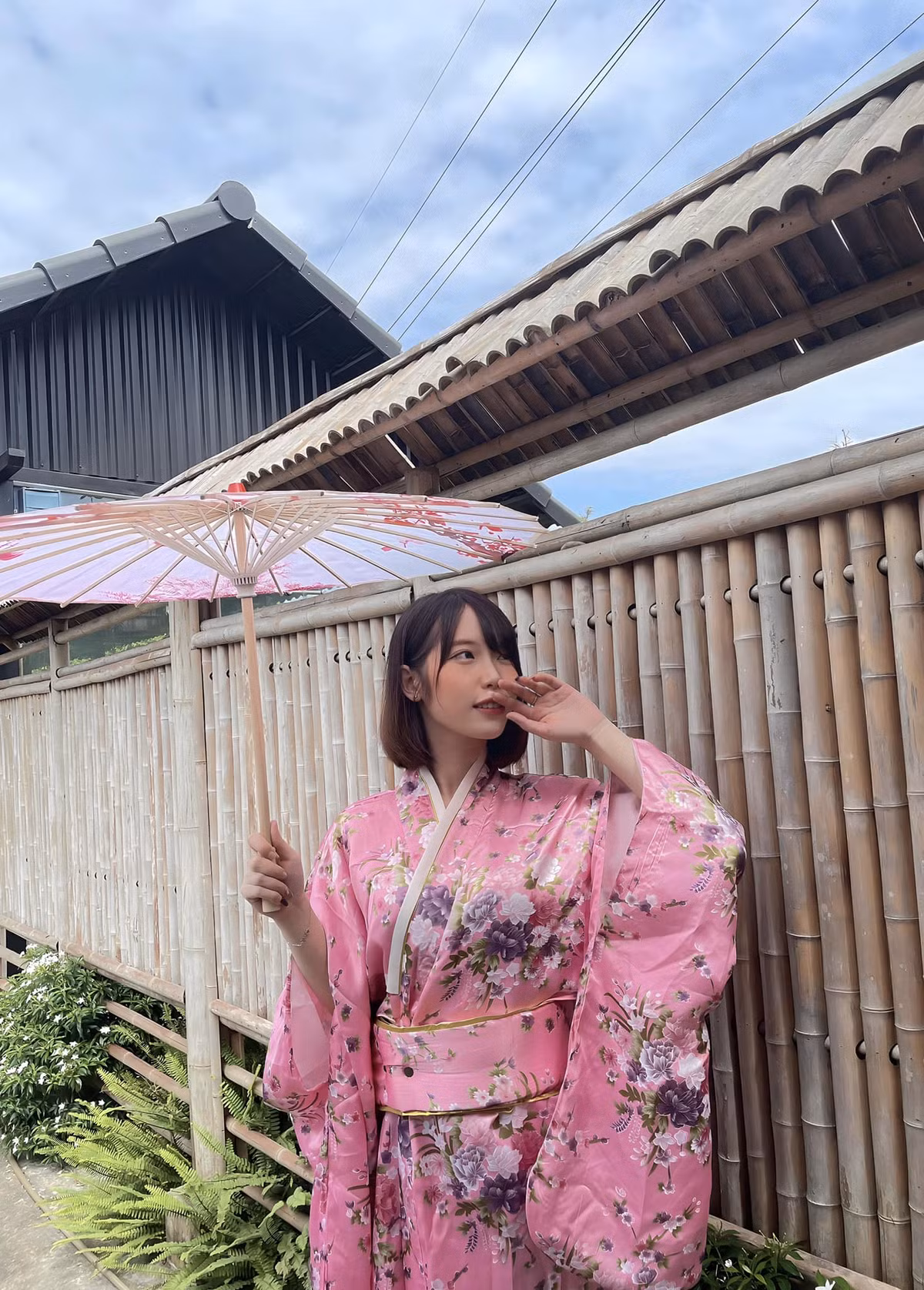 Nữ cosplayer trong trang phục truyền thống của Nhật Bản.