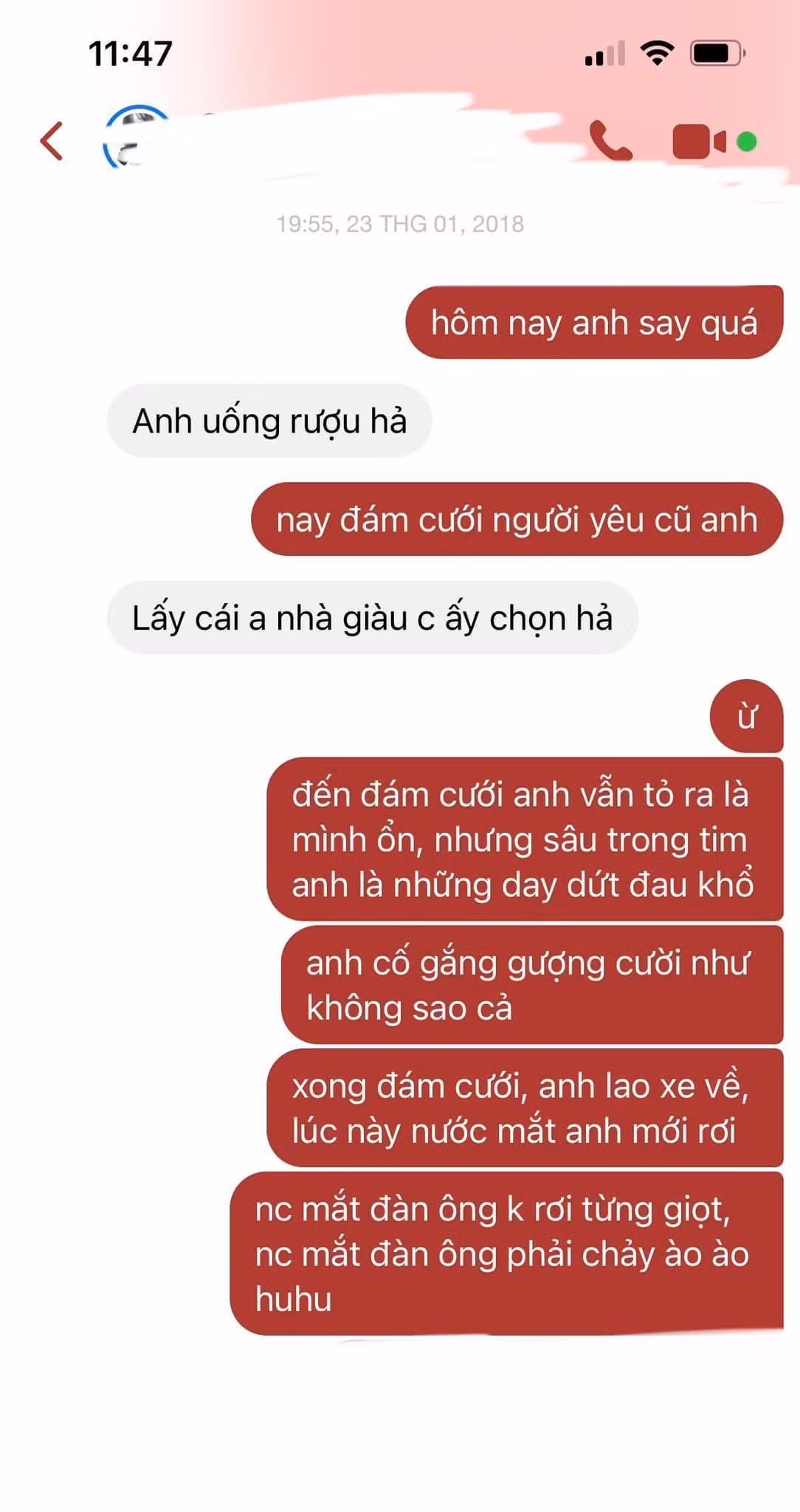 Kể cả những lúc đang lụy tình.