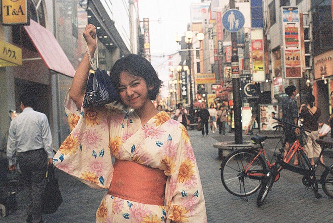 Mái tóc ngắn tôn lên những đường nét trên gương mặt nhỏ của hot girl Tiểu Dương, giúp cô nổi bật trong dàn trai xinh gái đẹp trên mạng xã hội.