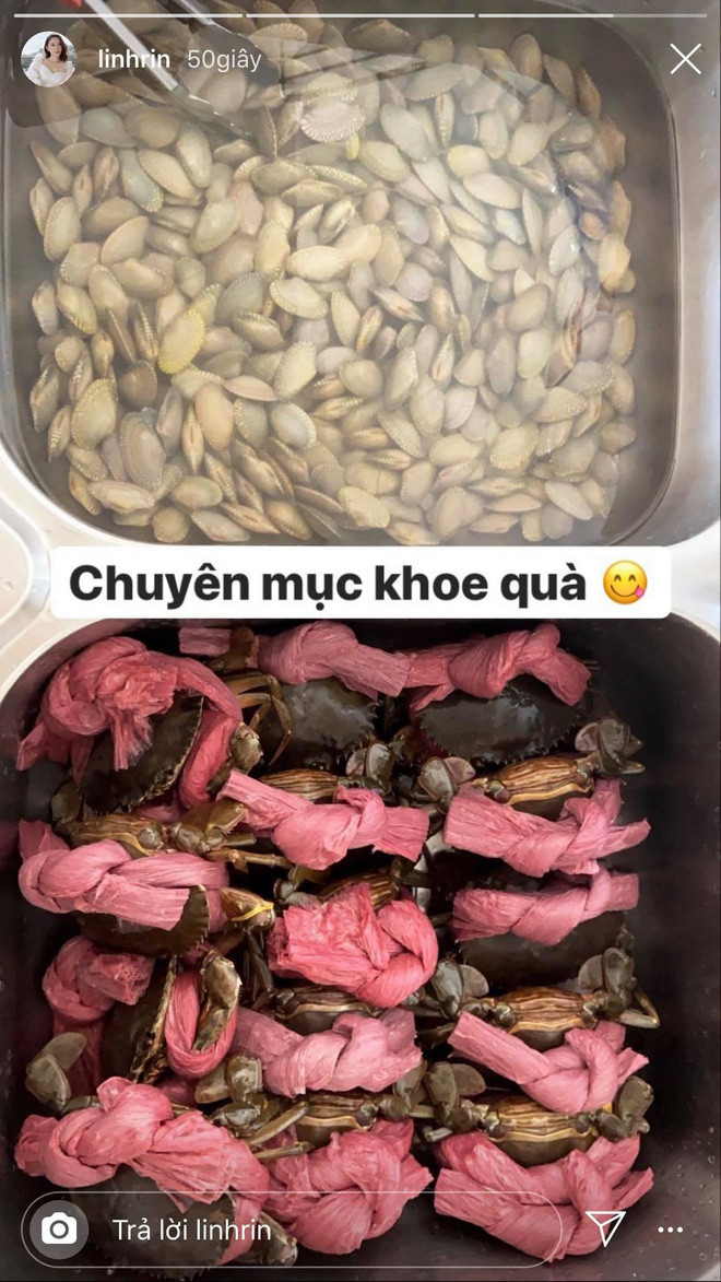 Linh Rin mới đây cũng khoe được bố chồng tương lai là doanh nhân Johnathan Hạnh Nguyễn gửi cho mấy thùng hải sản để tẩm bổ.