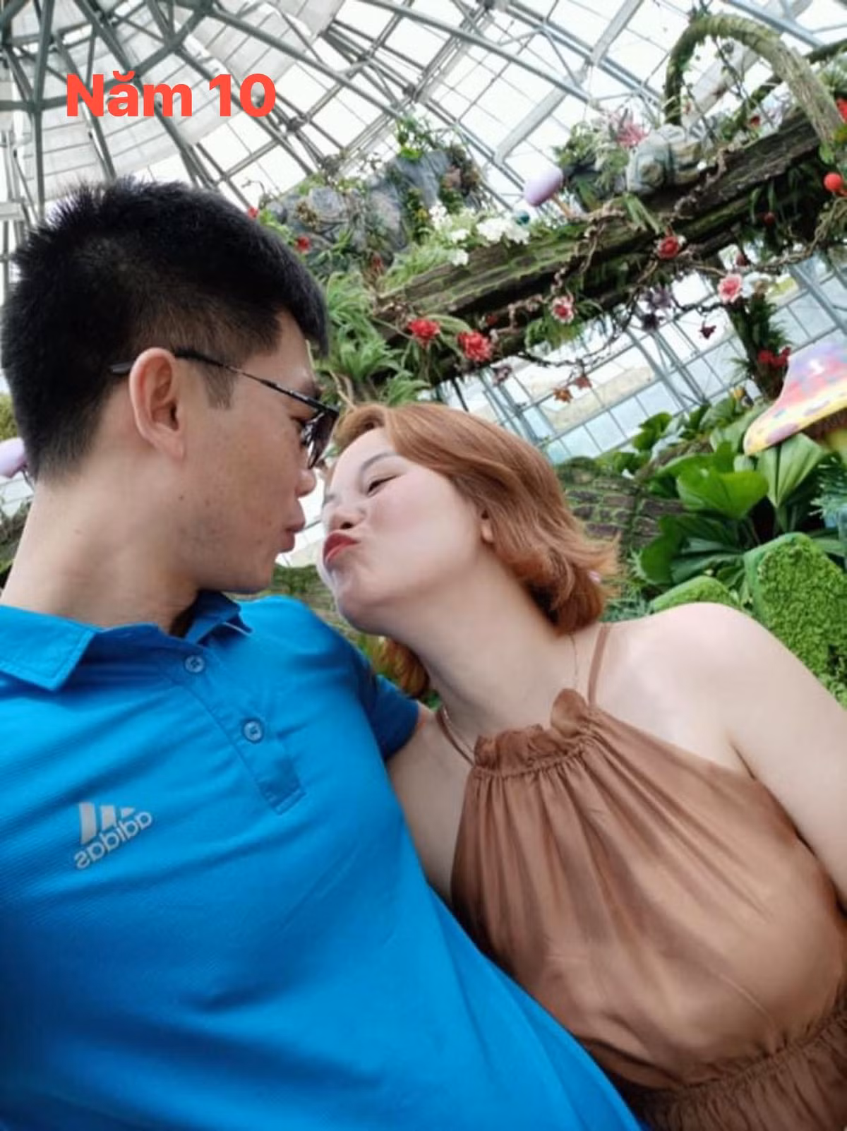 Năm thứ 10 của hôn nhân.