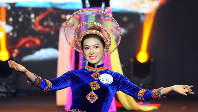 Sở hữu gương mặt đẹp với nhiều đường nét tinh tú cùng làn da trắng, Ngọc Anh nhanh chóng chiếm được cảm tình của người đối diện.