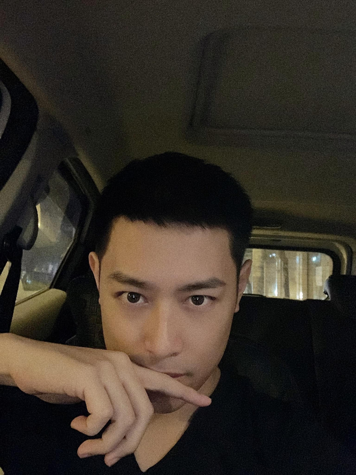 Nam MC cũng cho biết được làm ở VTV là một điều vô cùng may mắn bởi đây là nơi có môi trường cực kỳ khắt khe và chuyên nghiệp.