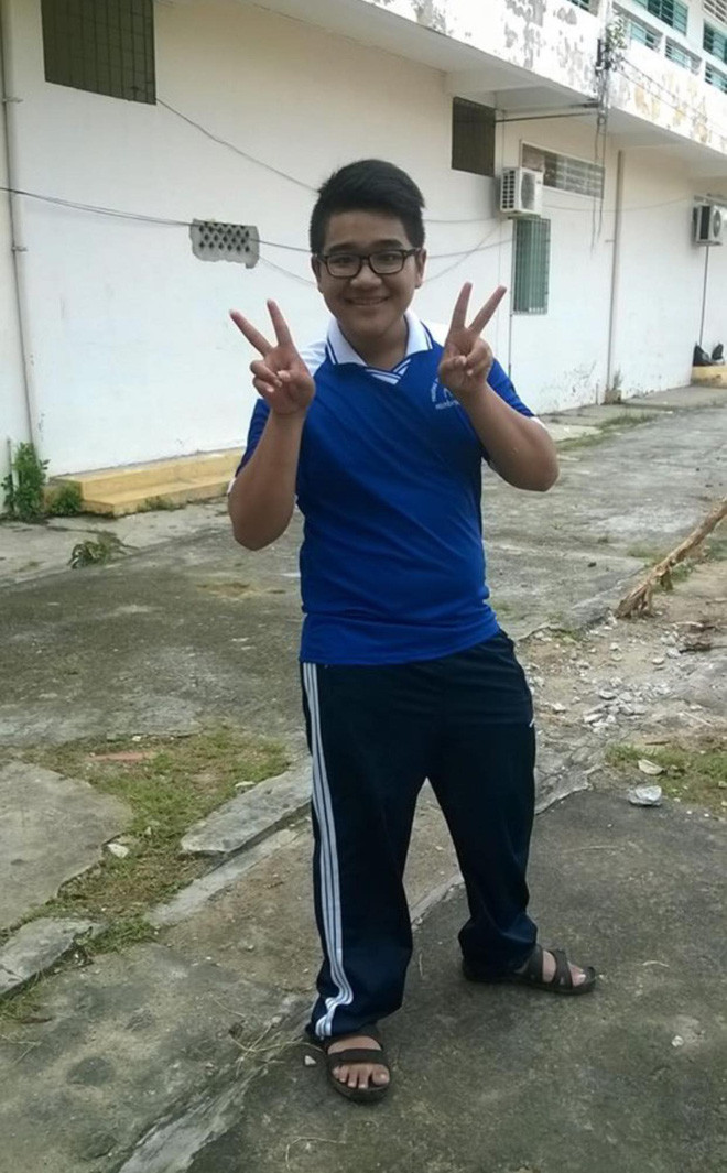 Đỉnh điểm là thời cấp 3, Khoa đã nặng tới 85kg. Còn bây giờ, cân nặng của Khoa chỉ ở con số 68kg.