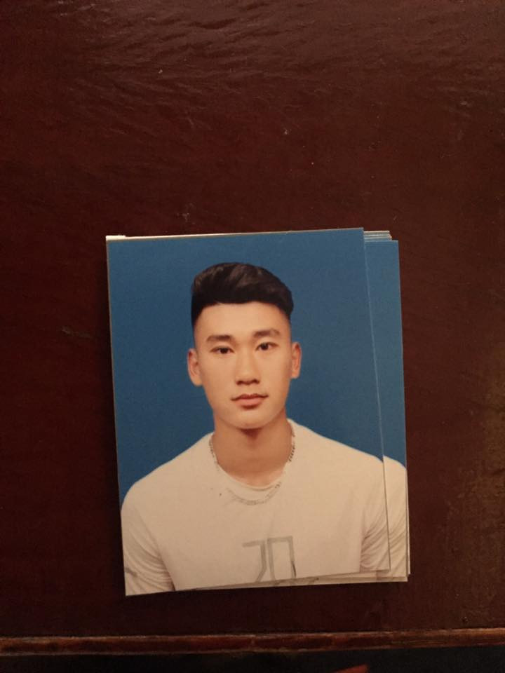 Đến ảnh thẻ của Nhâm Mạnh Dũng cũng phải xuất sắc hơn người thế này bảo sao các fan nữ cứ mê mệt.