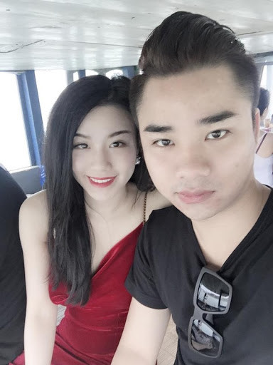 Sau khi chia tay, cặp đôi có những phát ngôn tố nhau trên mạng xã hội. Cụ thể Hữu Công tố Linh Miu sử dụng chiêu trò sỉ nhục bố mẹ anh, còn cô tố ngược lại người yêu ăn bám mình.