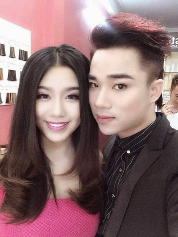 Trước đây, Linh Miu từng dính vào lùm xùm tình cảm với Hữu Công và trở thành đề tài bàn luận của cư dân mạng.