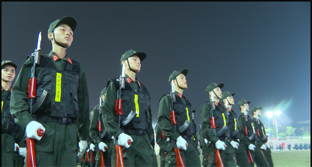 Hơn 12.000 người, với nhiều lực lượng khác nhau như bộ đội, công an, dân quân hỏa tuyến, quần chúng nhân dân được huy động tham gia buổi lễ, luyện tập ngày đêm với tinh thần trách nhiệm cao.