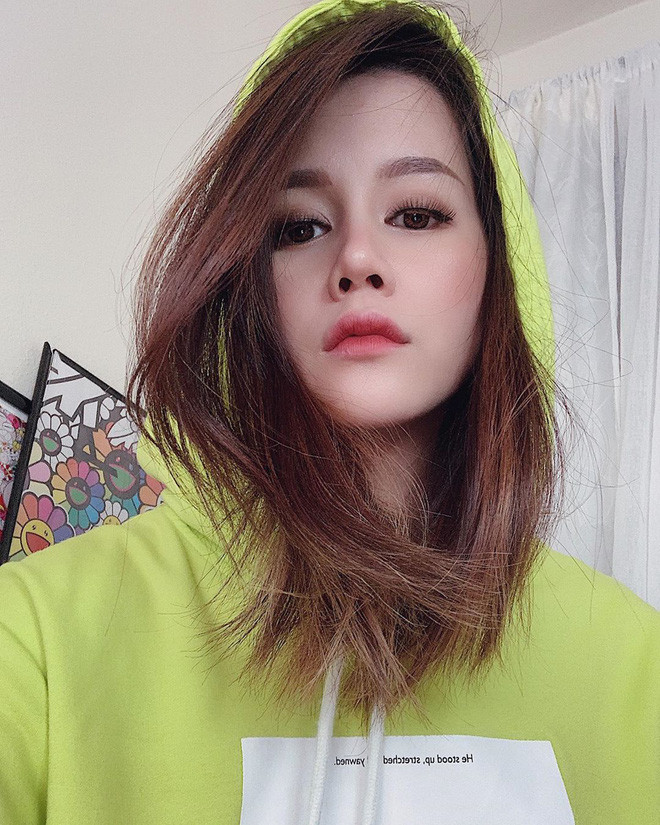 Trước đó, việc An Nguy tham dự chương trình The Face cũng khiến dư luận tranh cãi bởi cô không hề phù hợp với vai trò người mẫu.