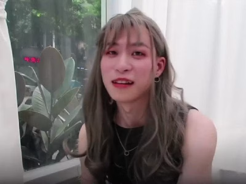 Chang trai mac vay di hen ho khien ban gai khong tin vao mat minh-Hinh-3