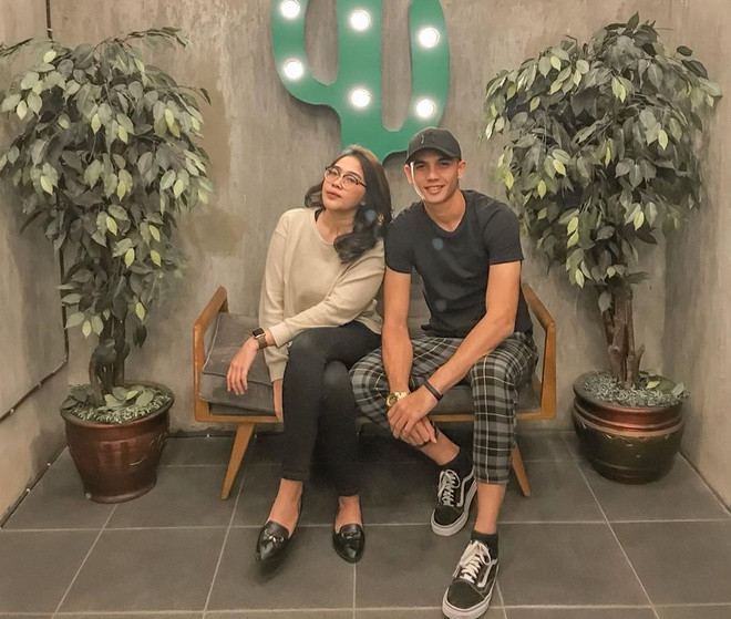 Mặc dù có bạn trai soái ca, tài giỏi nhưng Destiara Sari rất ít khi chia sẻ tình cảm trên mạng xã hội. Cô nàng để trang cá nhân ở chế độ riêng tư.