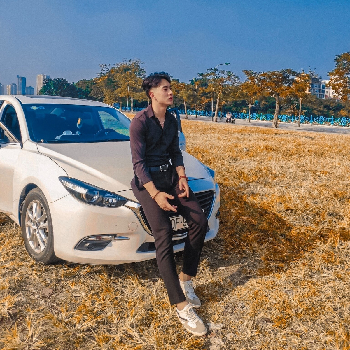 Không chỉ luôn cố gắng hoàn thành tốt nhiệm vụ được giao, Thế Văn còn tích cực tham gia các hoạt động của Đoàn, đơn vị tổ chức.