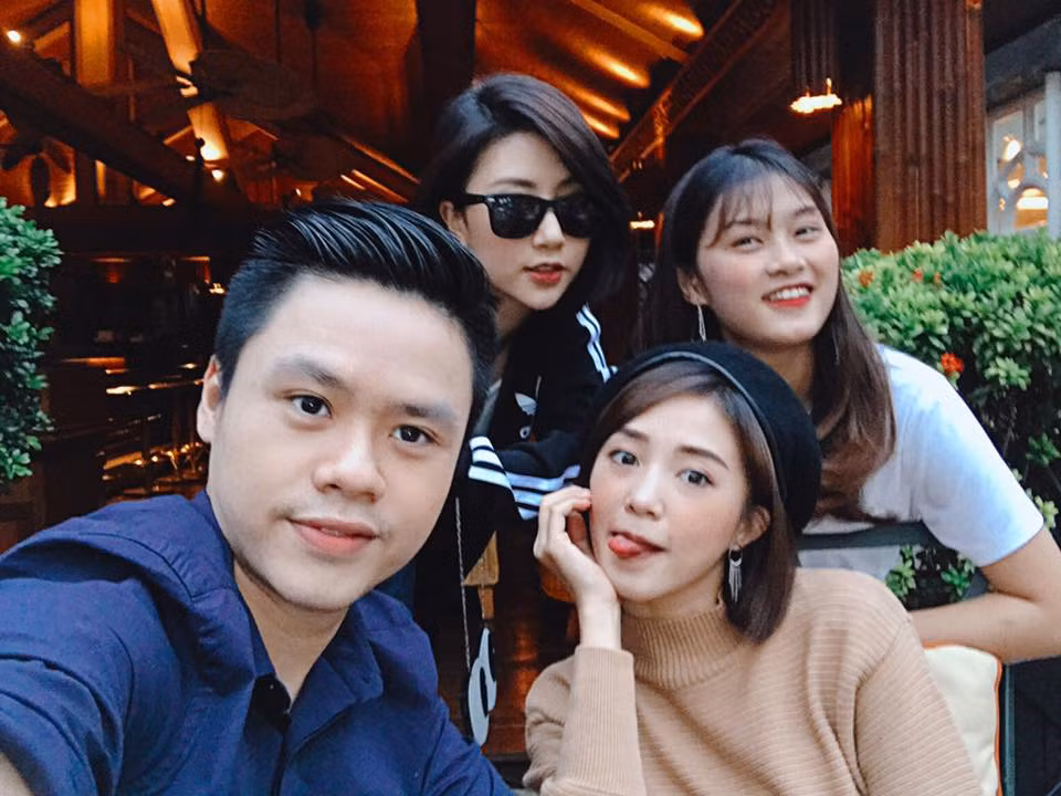 Đến tháng 11/2016, Salim bị bắt gặp khi được thiếu gia Phan Thành hộ tống đến sự kiện, làm rộ lên tin đồn hẹn hò. Tuy nhiên, hot girl Hà thành lên tiếng đính chính mối quan hệ của cô chỉ là hợp tác công việc.