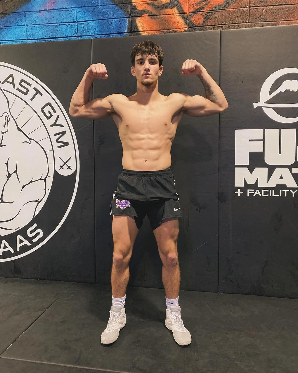 Brandon cũng thường xuyên chia sẻ về số huy chương và danh hiệu đạt được từ các trận thắng.