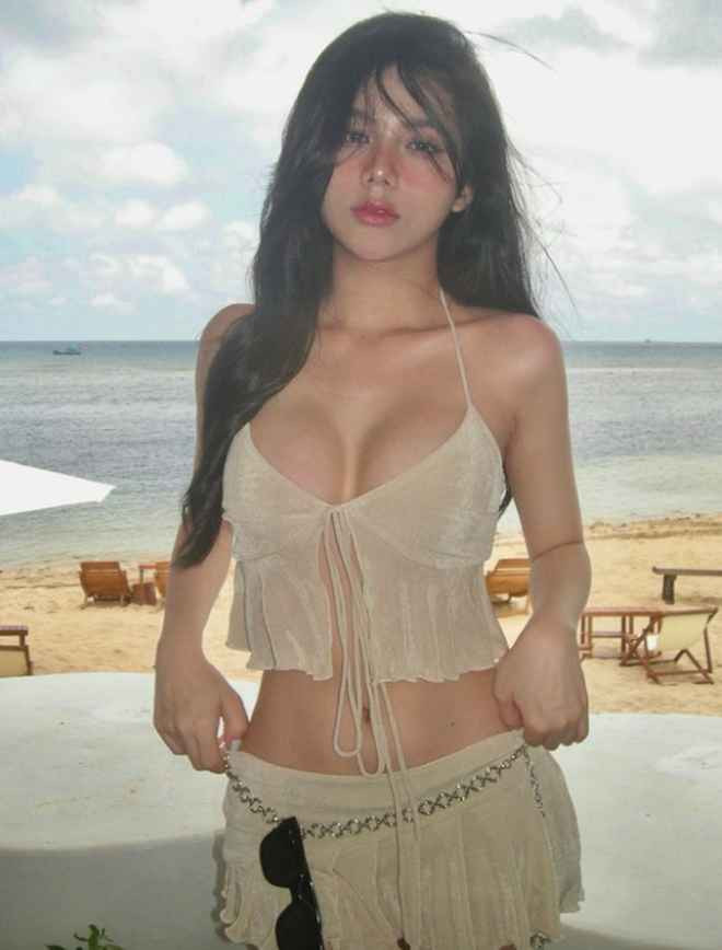 Bẵng đi thời gian ở ẩn, Võ Thúy Hằng bất ngờ tái xuất, nhan sắc một lần nữa gây bão.