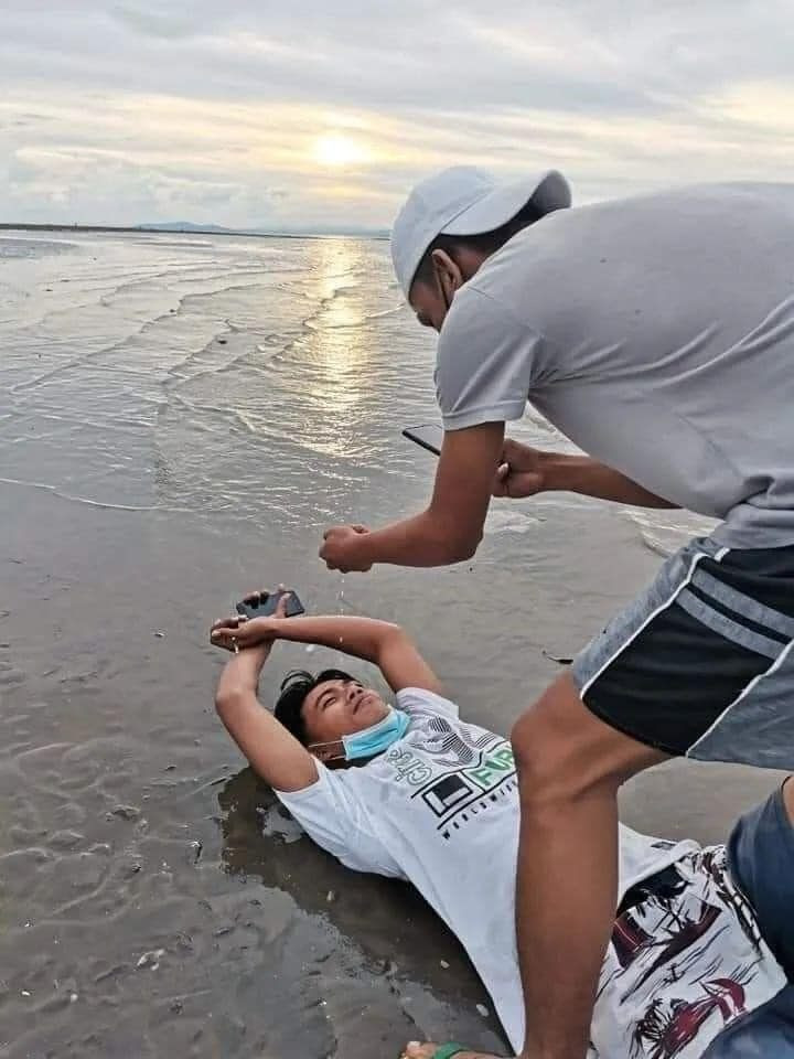 Rất hi sinh vì nghệ thuật...