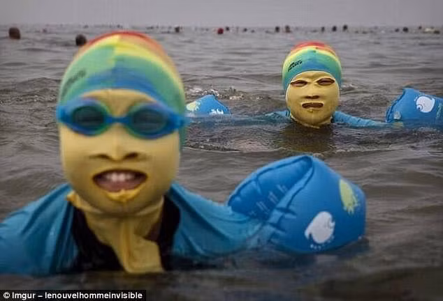 Phong cách ninja không chỉ được áp dụng trong võ thuật, mà còn áp dụng được lúc...đi bơi.