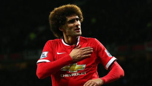 Fellaini từng là bom xịt dưới triều đại của HLV David Moyes với chỉ 1 lần kiến tạo bàn thắng. Tưởng rằng khi Van Gaal về nắm quyền, Fellaini bị đá khỏi MU nhưng dưới bàn tay nhào nặn của HLV người Hà Lan, quái thú tóc xù này đã trở lại với 3 lần ghi bàn và những pha tranh chấp bóng bổng mạnh mẽ.