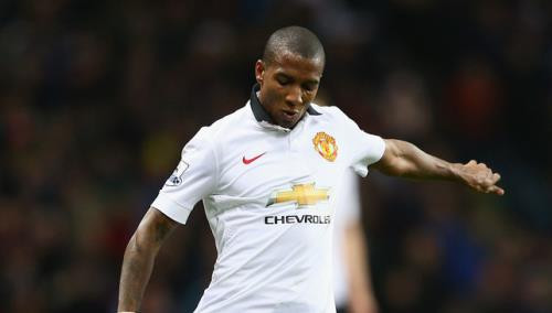 Ashley Young thi đấu mờ nhạt và vô hại dưới thời của HLV David Moyes tại MU. Nhưng khi Van Gaal đến, ông lại biết vận dụng tốc độ và sự cần cù bên hành lang cánh của Ashley Young. Đã 11 lần đá chính ở mùa giải này, sự nghiệp úa tàn của Young tại Old Trafford bỗng hồi sinh mạnh mẽ.