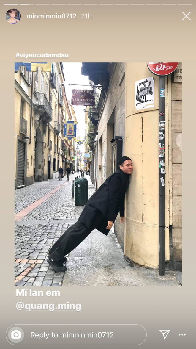 Trong số đó, có rất ít bức ảnh được đâm đầu vào tình yêu mà đa số toàn đâm và tường, vào cột vô cùng hài hước.