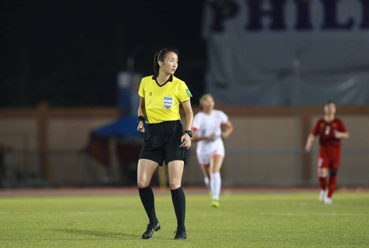 Truy tim danh tinh nu trong tai giup tuyen nu Viet Nam chien thang Philippines