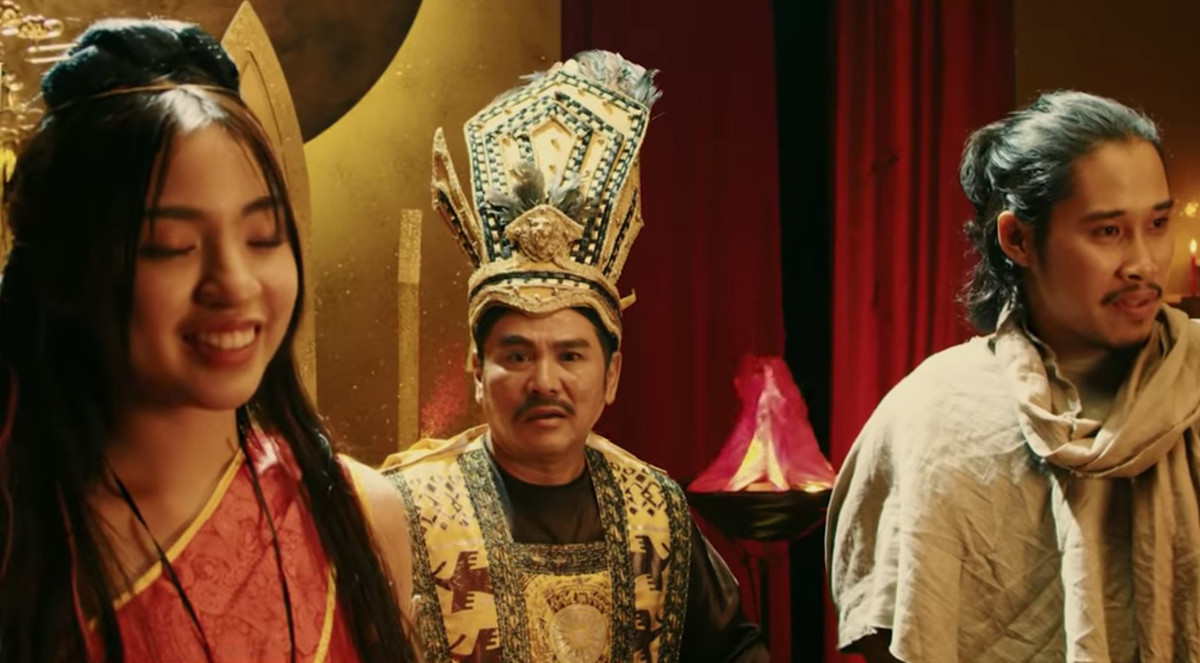 Mới đây, khi xuất hiện trong một clip quảng cáo game cùng với streamer đình đám Viruss, hot girl Trần Thanh Tâm lại một lần nữa khiến dân mạng mắt chữ A miệng chữ O về nhan sắc lạ lùng của bản thân.