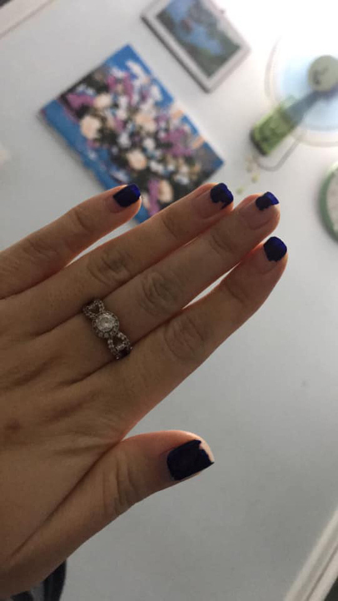 Vừa mới xuất hiện, trào lưu mùa COVID-19 mới này đã thu hút được sự tham gia của rất nhiều chị em phụ nữ nghiện làm nail.