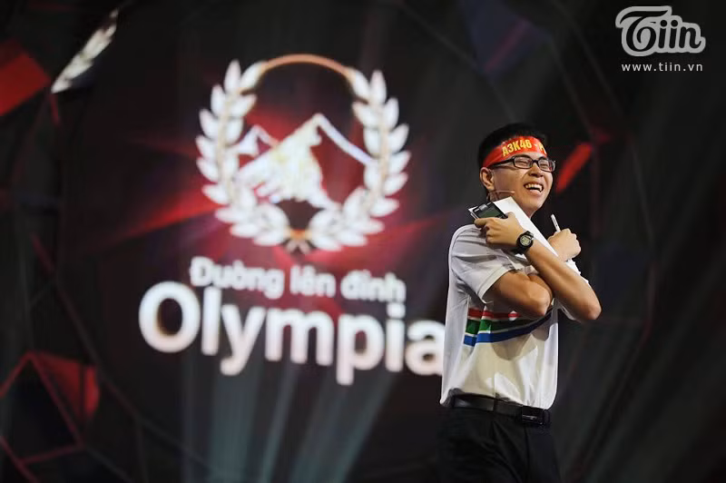 Từ ngày còn nhỏ, Thế Trung sớm làm quen với các câu hỏi trí tuệ và có niềm đam mê với cuộc thi Đường lên đỉnh Olympia. 