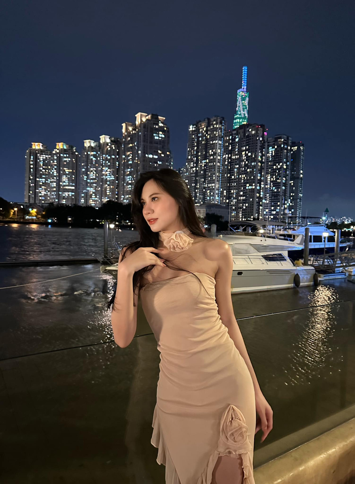 Tường Vy cũng có sở thích với bộ môn thể thao "dành cho giới thượng lưu" là golf.