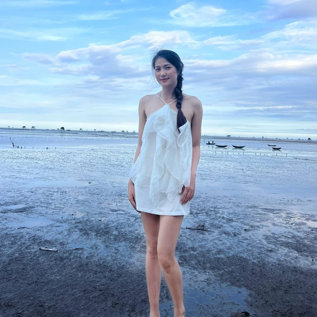 Được biết, Lữ Thị Phương là một cô gái hay cười, vui tính, dễ thương. Ngoài lúc tập luyện, thi đấu, nữ vận động viên dành thời gian đi chơi cùng bạn bè và đi du lịch nhiều nơi.