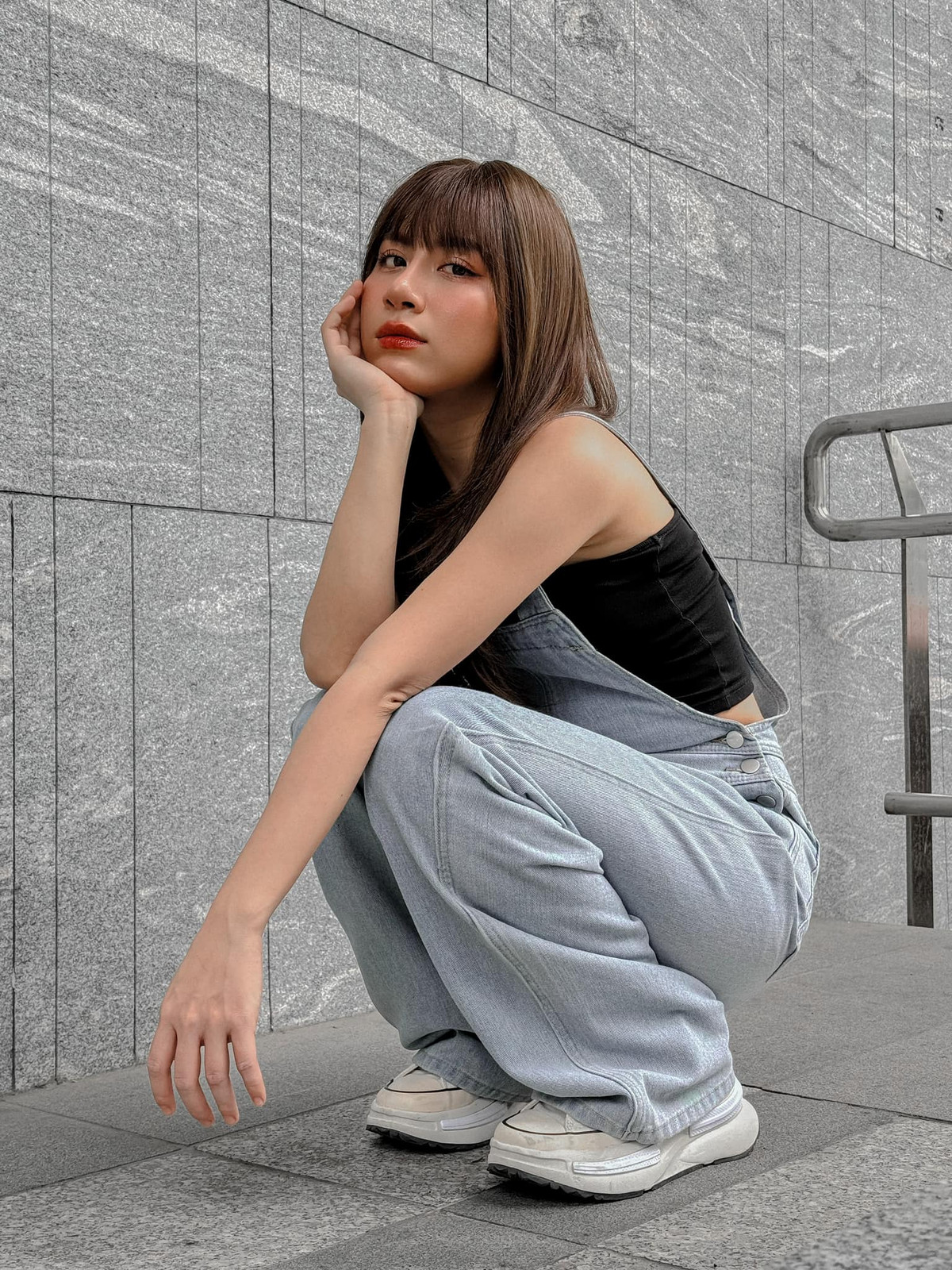 So với thời điểm mới nổi, hiện tại cô nàng đã có sự thăng hạng vượt bậc về nhan sắc và phong cách.