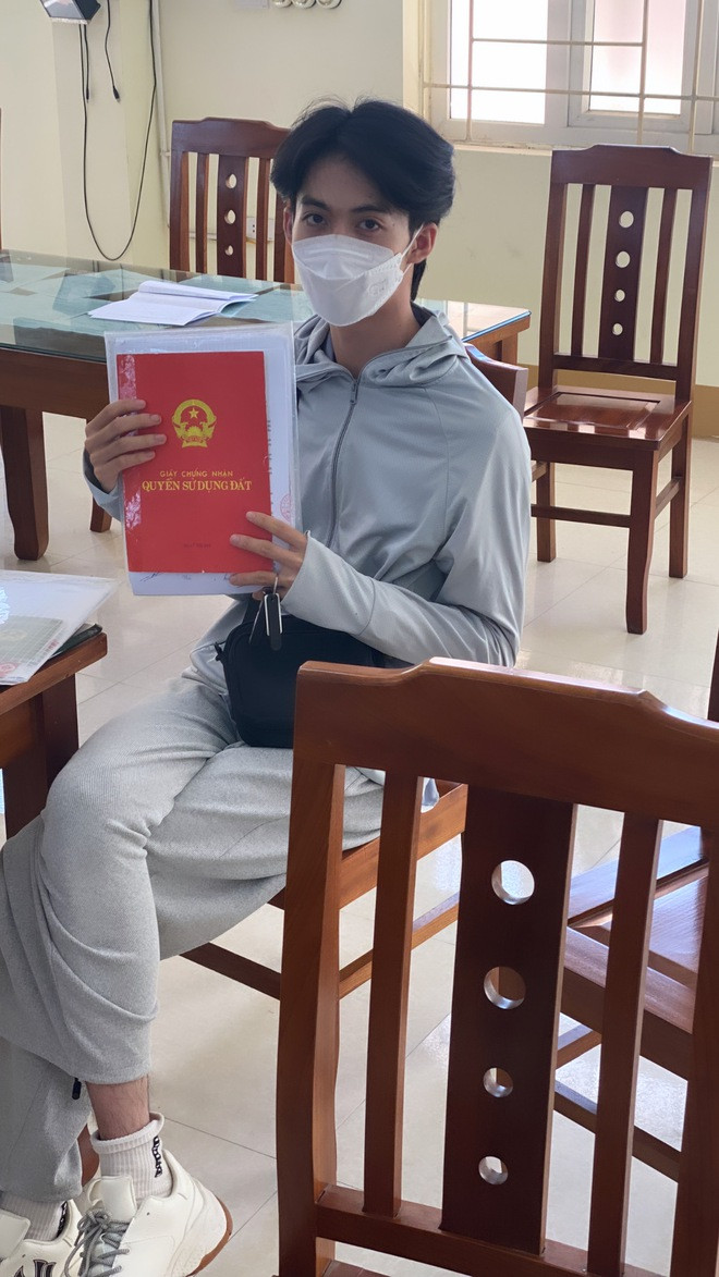 Nhiều người cũng biết đến Thức là một thành viên trong nhóm Gãy TV khá nổi trên nền tảng mạng xã hội.