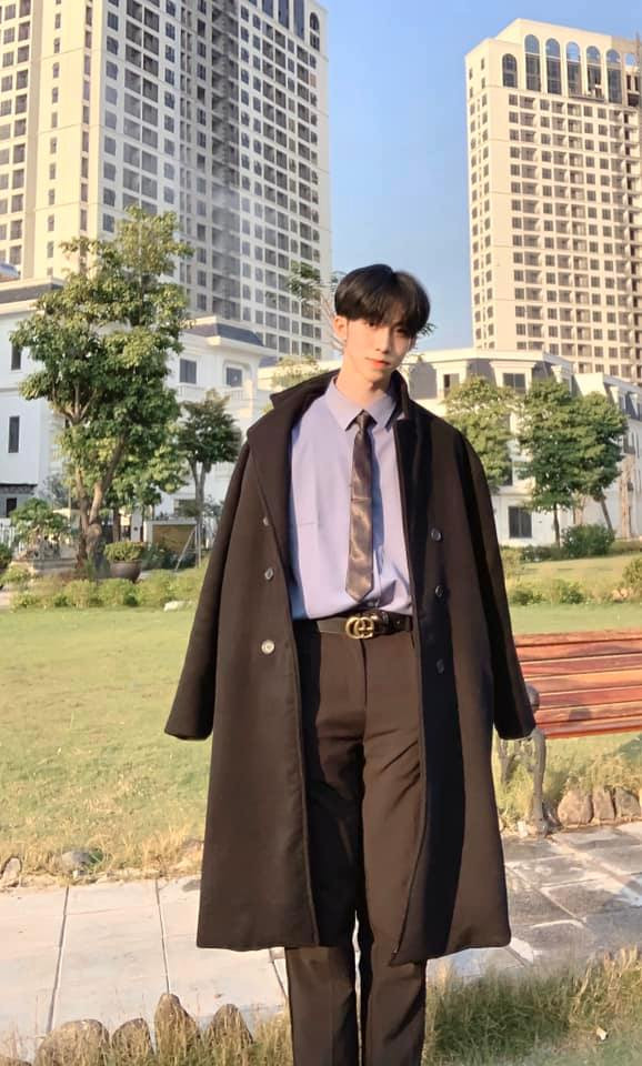 Được biết, gia đình Thức cũng không khá giả, nên cậu chàng có quyết tâm làm giàu, đổi đời từ rất sớm.