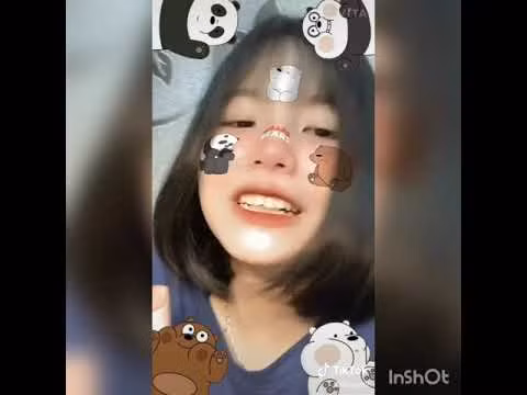 Bên cạnh những lời chê bai, có không ít dân mạng bênh vực khi cho rằng Diệp chỉ quay clip Tik Tok cho vui thôi chứ chẳng cần giống ai để nổi tiếng.