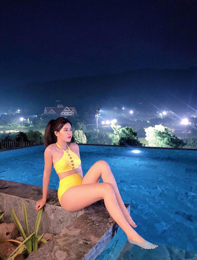 Sở hữu đôi chân dài thẳng tắp, vóc dáng thon gọn, số đo 3 vòng chuẩn khiến Đặng Phương Nhung nổi bật hơn hẳn so với các thí sinh khác.