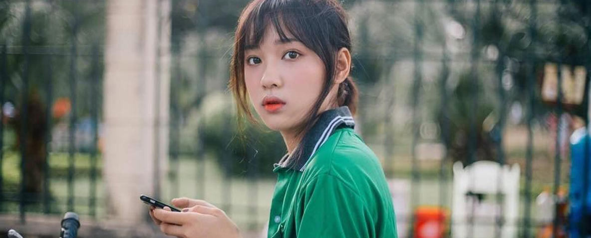 Trước đó, cư dân mạng cũng đã từng xôn xao về một nữ tài xế GrabBike có gương mặt khả ái.